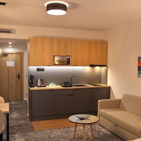 Apartman Gold Akvamarin Besenova Luaran gambar